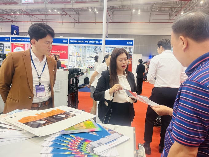 Một số doanh nghiệp lớn của Việt Nam đã áp dụng các tiêu chuẩn quốc tế để đáp ứng yêu cầu từ khách hàng.