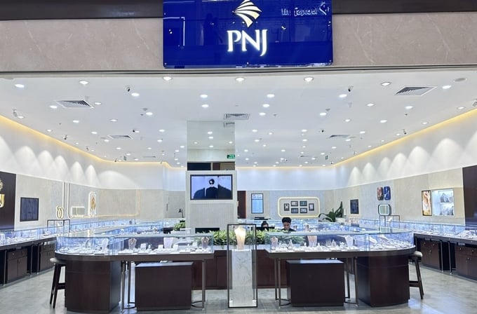 PNJ hoàn nhập 4.600 tỷ đồng liệu có thoát lỗ luỹ kế?