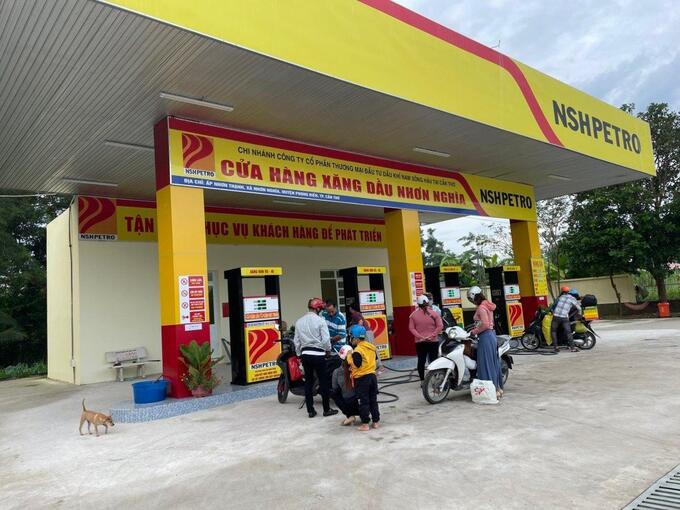 Dầu khí Nam Sông Hậu bị phạt 92,5 triệu đồng vì chậm công bố thông tin.