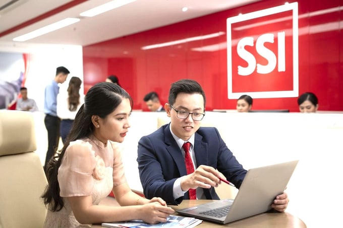 Khách hàng mở tài khoản giao dịch tại Chứng khoán SSI