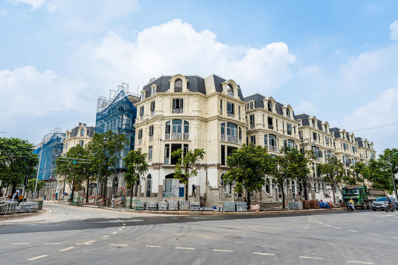 Noble Palace Long Bien bàn giao hoàn thiện mặt ngoài, kèm sổ đỏ lâu dài