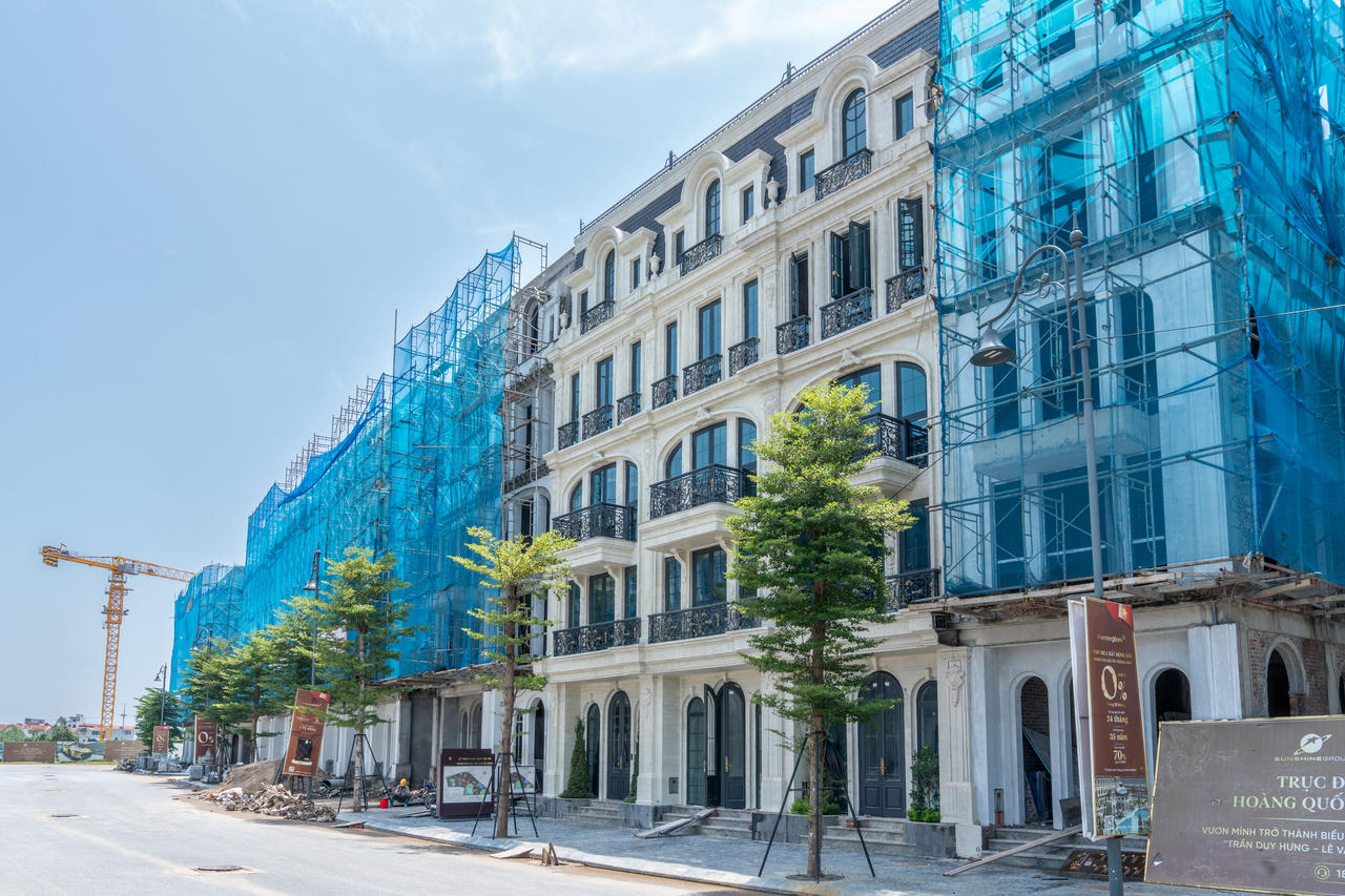 Các căn nhà phố Noble Palace Tay Thang Long WorldHotels Residences tiếp tục được hoàn thiện, bàn giao hoàn thiện mặt ngoài kèm sổ đỏ lâu dài