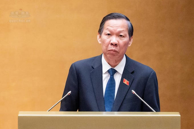 Chủ nhiệm Ủy ban Kinh tế - Tài chính Phan Văn Mãi.