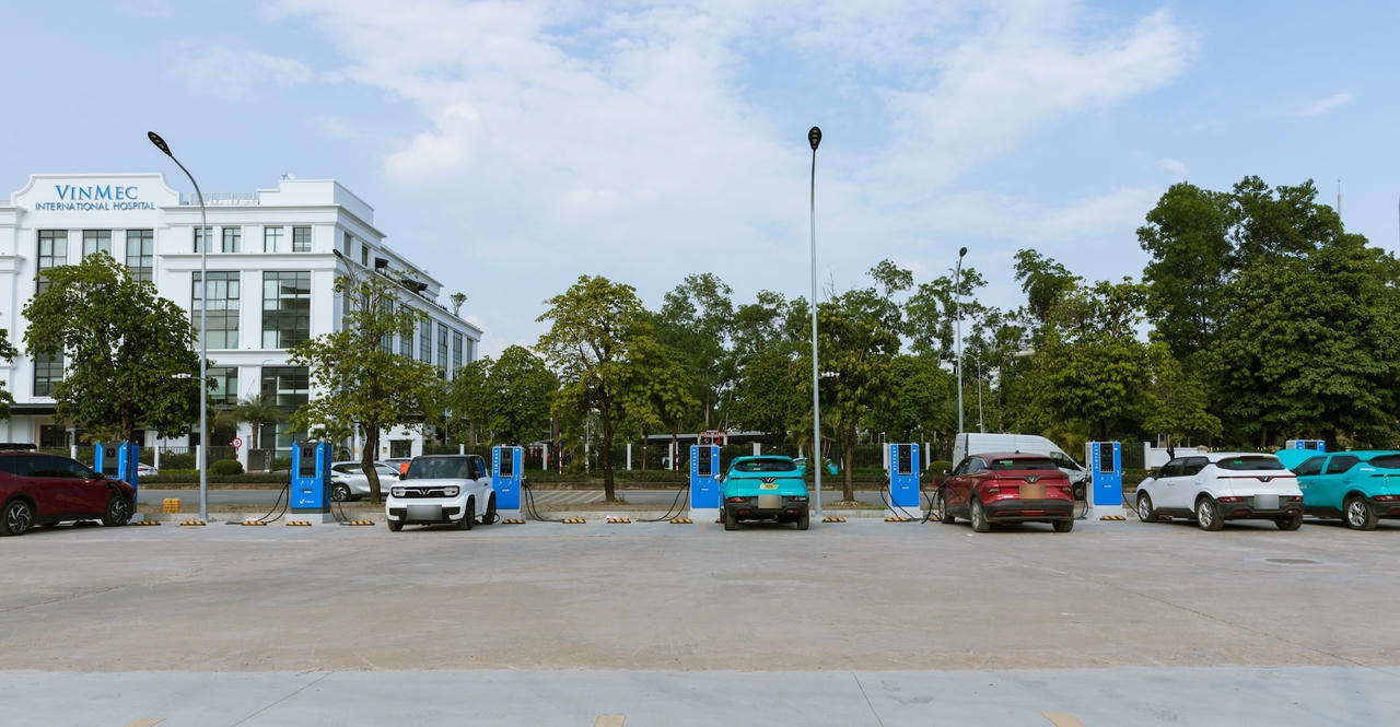 Điểm danh những “khoản lợi cộng dồn” dành cho chủ xe điện VinFast