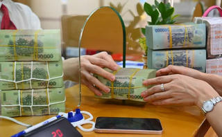 Kỷ lục mới: Mỗi ngày, người dân gửi hơn 2.880 tỷ đồng vào ngân hàng