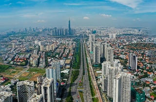 Ngân hàng “bơm” gần 1,1 triệu tỷ đồng vào lĩnh vực bất động sản tại TP.HCM