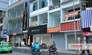 Nhà phố trên 'đất vàng' Hà Nội, bỏ trống hàng loạt vì 'ế' khách thuê