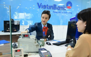 Ngân hàng tăng vốn: Tư nhân rầm rộ hút tiền, Big 4 vẫn xin và chờ