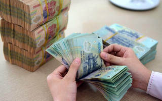 Các ngân hàng còn ít dư địa giảm lãi suất huy động 
