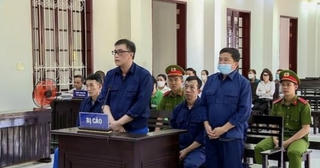 Gây thiệt hại 219 tỷ đồng, nhóm cựu cán bộ ngân hàng Agribank lãnh án