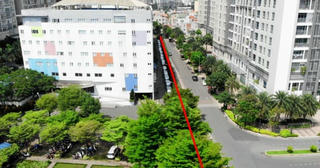 Tập đoàn SSG không chấp nhận dỡ tường chắn đường ven sông ở Saigon Pearl và Vinhomes