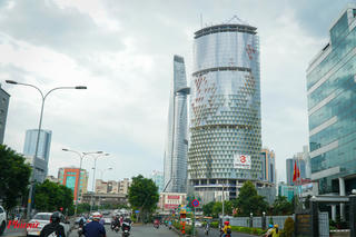 Vì sao tòa nhà IFC One Saigon phải dừng thi công sau ngày 1/9?