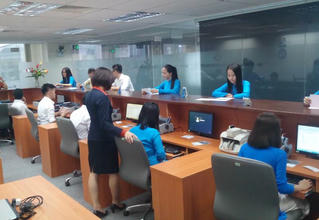 Yếu tố nào tác động tới lợi nhuận tại Sacombank?