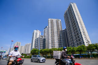 Ngân hàng cạn room cho vay: Người mua nhà chật vật xoay sở, 'tiến thoái lưỡng nan'