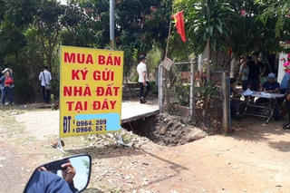 Thị trường bất động sản “tỉnh lẻ" trắng thanh khoản, cắt lỗ tới 50% vẫn không ai mua