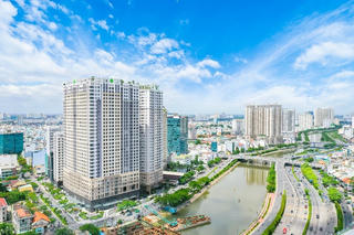 Hàng loạt ông lớn địa ốc rục rịch bung hàng, tín hiệu vui cho thị trường bất động sản những tháng cuối năm