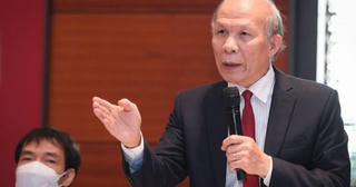 PGS.TS Đinh Trọng Thịnh: Thị trường bất động sản sẽ nhanh chóng đi xuống nếu không cải cách thủ tục hành chính và duy trì dòng vốn