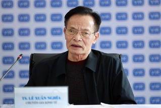TS. Lê Xuân Nghĩa: “Dấu hiệu của bong bóng thị trường bất động sản là đường cong cung – cầu không gặp nhau”.