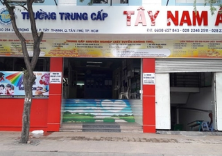 Địa ốc Hoàng Quân muốn chuyển nhượng vốn góp tại Trường trung cấp Tây Nam Á cho vợ Chủ tịch HĐQT