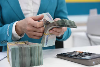 Vì sao không nới room tín dụng quá 14%