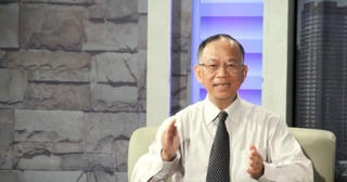 Chuyên gia Nguyễn Minh Phong: Vàng và USD lập đỉnh có thể dẫn đến nguy cơ chết đọng vốn, gây hệ lụy không hề nhỏ