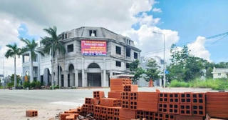 Xót xa nhiều khu đô thị rơi vào cảnh ‘vườn không nhà trống’ ngay giữa thủ phủ công nghiệp của Việt Nam