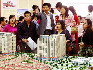 TP.HCM: Lập danh sách tổ chức, cá nhân kinh doanh bất động sản không phép