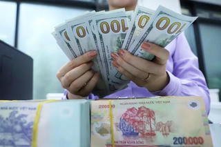 KBSV: Một số doanh nghiệp BĐS đứng trước rủi ro vỡ nợ trái phiếu, nợ khó giảm 