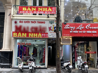 Bất ngờ nhà phố Hà Nội được rao bán rầm rộ với giá cả trăm tỷ đồng/căn