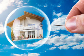 Bất động sản 24h: Quả bóng bất động sản đang bị nén chặt, sẵn sàng bật dậy vào cuối năm