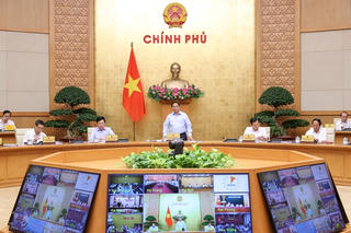 Ưu tiên ổn định kinh tế vĩ mô, kiểm soát lạm phát, bảo đảm các cân đối lớn 