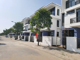 “Cực hiếm” nhà đất được rao bán với giá hàng trăm tỷ tại Hà Nội