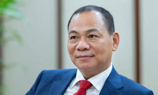 Ông Phạm Nhật Vượng khẳng định sẽ hỗ trợ tài chính VinFast ‘cho đến khi hết tiền thì thôi’