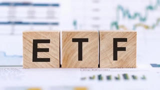 Các quỹ ETF rút ròng, tìm cổ phiếu được ‘chọn mặt gửi vàng’ sau kỳ tái cơ cấu?