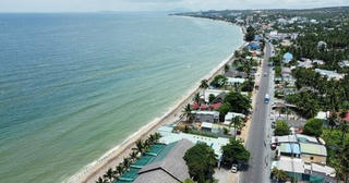 Bình Thuận chi gần 8.000 tỷ làm tuyến đường với cầu vượt sông vượt cảng chạy dọc 'thủ phủ resort'