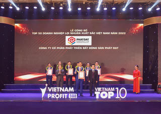 Phát Đạt được vinh danh Top 50 Doanh nghiệp lợi nhuận xuất sắc Việt Nam 2022