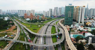 Phấn đấu đến năm 2030, Việt Nam là nước đang phát triển có công nghiệp hiện đại, thu nhập trung bình cao
