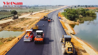 Vừa xin làm sân bay quốc tế, Xuân Trường tiếp tục xin mở rộng cao tốc Bắc - Nam