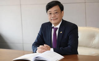 DN ông Trần Đình Long vượt tỷ phú Vượng, ông Nguyễn Đăng Quang trở lại danh sách tỷ phú USD