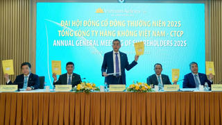 Vietnam Airlines ước lãi 1.600 tỷ trong quý II, nhận máy bay mới từ 2030