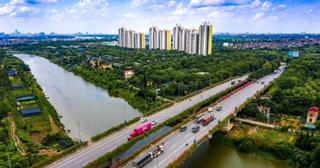 Tỉnh miền Bắc Việt Nam diện tích 930.000km2 nhưng không có rừng, núi và biển muốn trở thành thành phố trực thuộc Trung ương