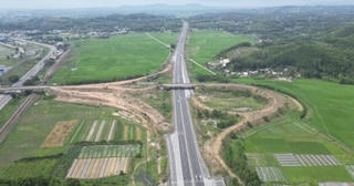 Vì sao cao tốc Đà Nẵng - Quảng Ngãi chưa có nút giao?