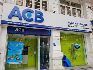 ACB: Dòng tiền âm và nỗi lo nợ xấu