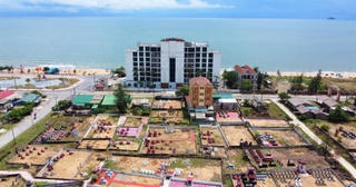 Đóng cửa nghĩa trang án ngữ khu du lịch biển đẹp nhất Hà Tĩnh
