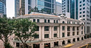 Viva Land hạ giá kịch sàn 30% bán khách sạn “đất vàng” Singapore