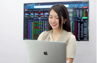 'Vua thép' HPG tăng mạnh, VN30-Index kết phiên đáo hạn phái sinh trong sắc xanh