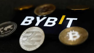 Vụ hack 1,5 tỷ USD tiền điện tử: Tin tặc Triều Tiên đã rút hàng trăm triệu USD?