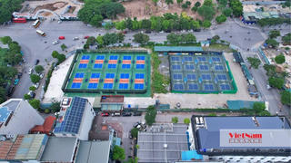 Hà Nội: 'Đất vàng' quây tôn bỏ hoang gần 20 năm, biến thành sân pickleball