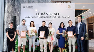 Liên tục bàn giao sổ hồng tại các dự án, Masterise Homes® khẳng định uy tín với pháp lý vững vàng