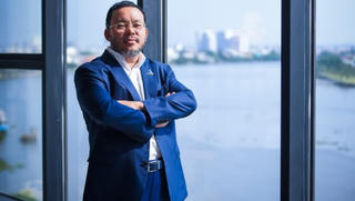 Ông Lương Trí Thìn liên tục mua vào cổ phiếu của Đất Xanh